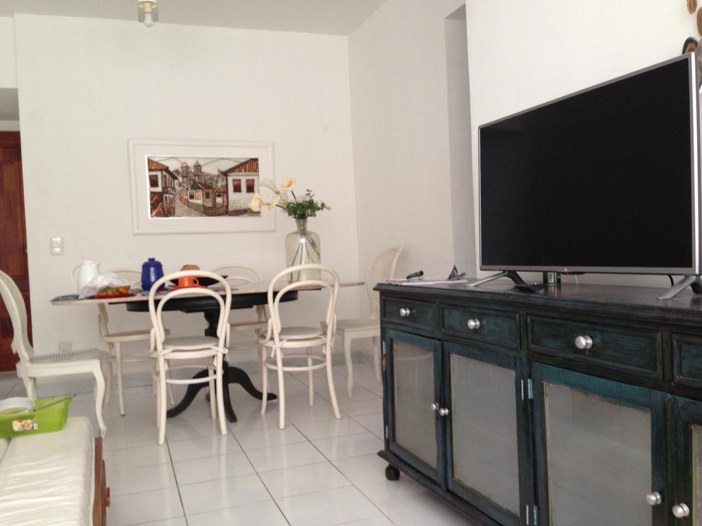 Apto Em Cabo Frio Para Aluguel De Temporada Chambre photo